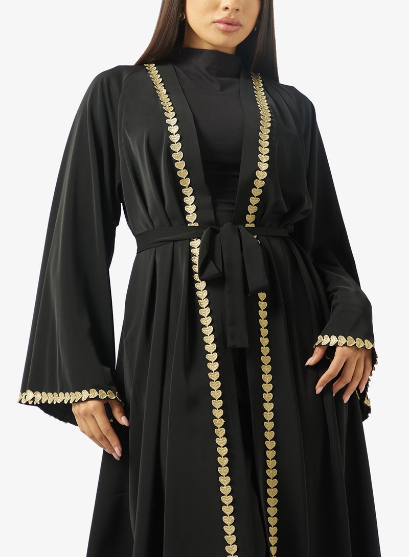 Khizana Basic Abaya With Contrast Hem - Image 3